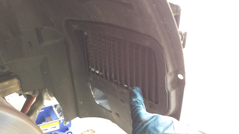 Illustration for article titled Helping Cool the BMW Cooling System.